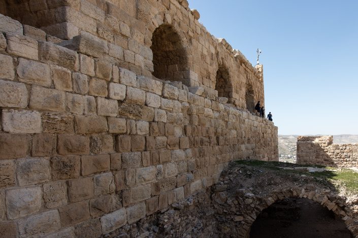 Detail hornej časti hradu, Križiacky hrad Kerak, Al-Karak, Jordánsko Detail of middle court - inside view, Kerak Castle, Crusader Castle, Al-Karak, Jordan